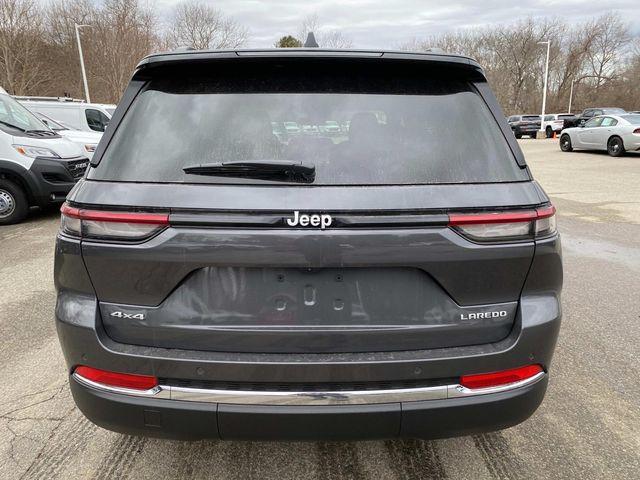 new 2025 Jeep Grand Cherokee car, priced at $43,220