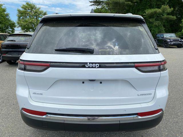 new 2024 Jeep Grand Cherokee car, priced at $38,234