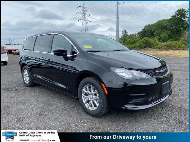 new 2025 Chrysler Voyager car, priced at $40,113