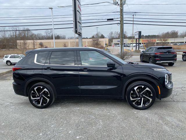 used 2022 Mitsubishi Outlander car, priced at $25,915