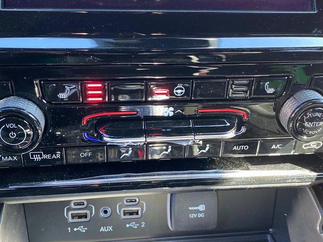 new 2025 Jeep Grand Cherokee car, priced at $42,625