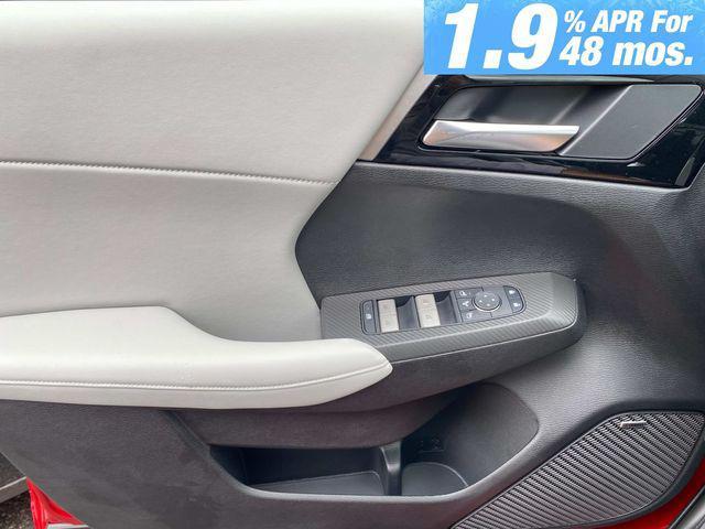 new 2025 Mitsubishi Outlander car, priced at $38,230