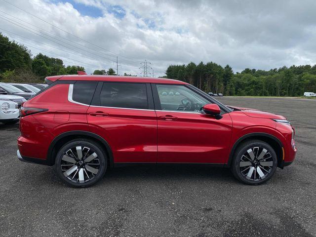 new 2025 Mitsubishi Outlander car, priced at $38,230