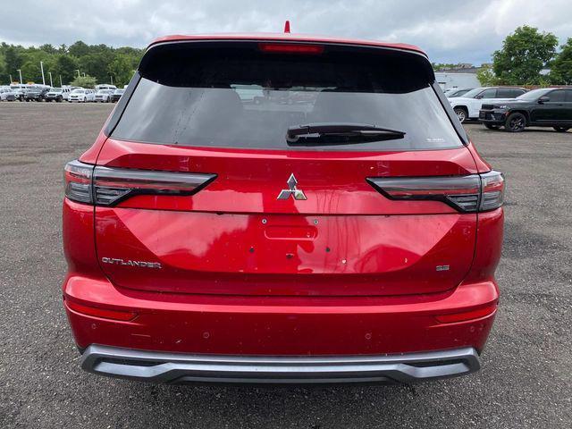 new 2025 Mitsubishi Outlander car, priced at $38,230
