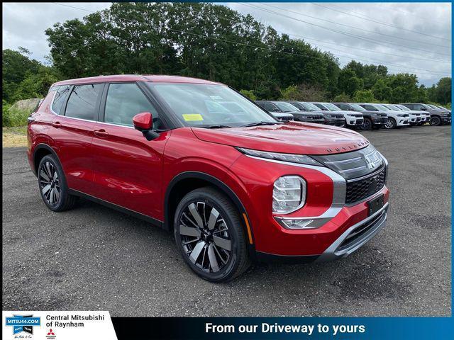 new 2025 Mitsubishi Outlander car, priced at $38,230