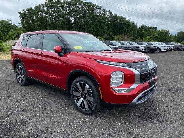 new 2025 Mitsubishi Outlander car, priced at $38,230