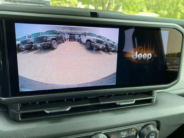 new 2025 Jeep Wrangler car, priced at $46,886