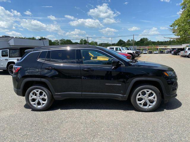 new 2024 Jeep Compass car, priced at $31,087