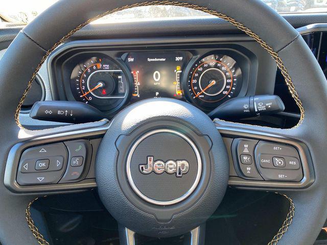 new 2025 Jeep Gladiator car, priced at $48,805