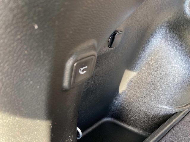 used 2022 Jeep Cherokee car, priced at $23,995