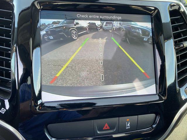 used 2022 Jeep Cherokee car, priced at $23,995