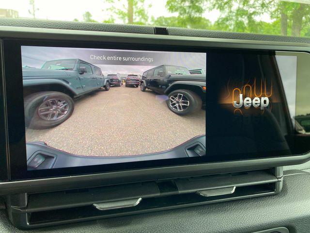 new 2025 Jeep Gladiator car, priced at $45,433