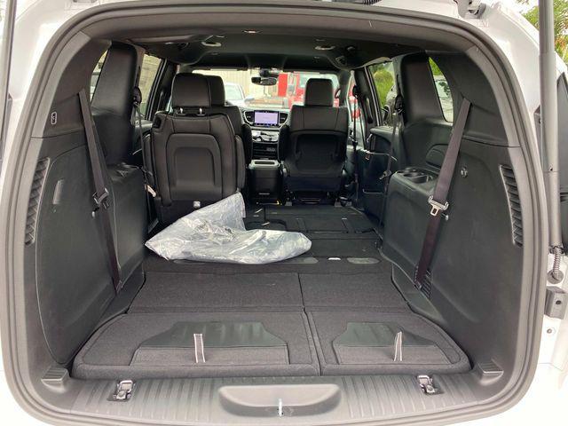 new 2025 Chrysler Voyager car, priced at $40,113