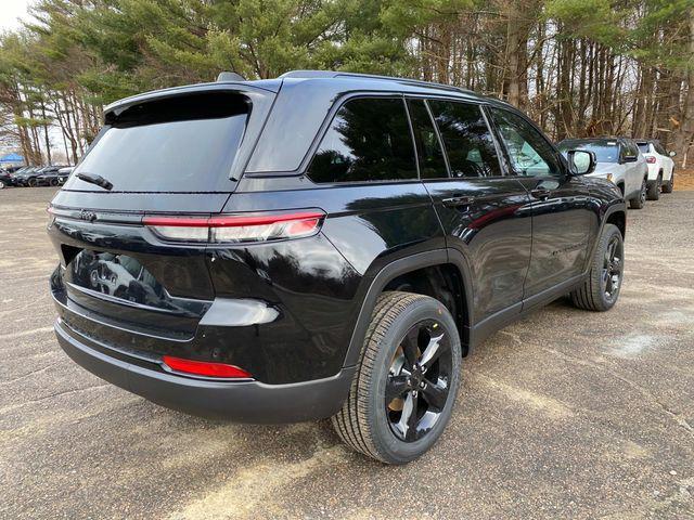 new 2025 Jeep Grand Cherokee car, priced at $48,175