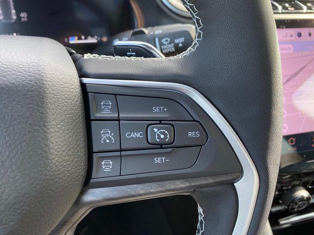 new 2025 Jeep Grand Cherokee car, priced at $46,715
