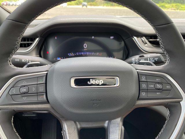 new 2025 Jeep Grand Cherokee L car, priced at $48,287