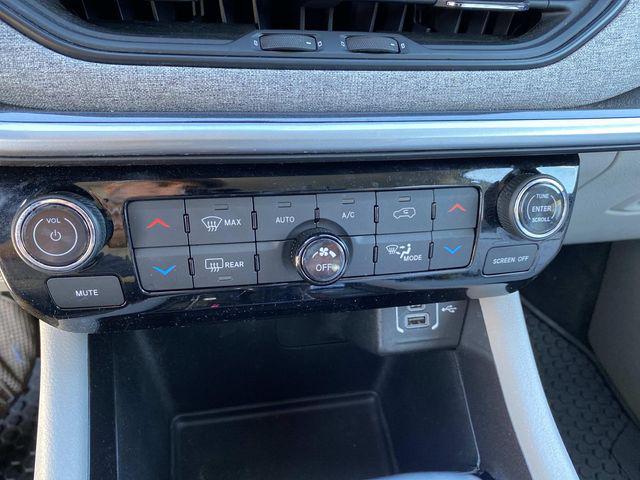used 2022 Jeep Compass car, priced at $21,901