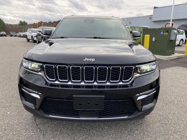 used 2024 Jeep Grand Cherokee car, priced at $33,337