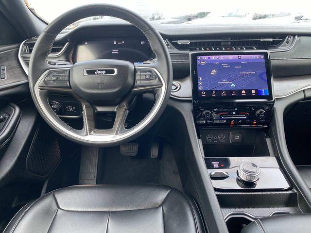 used 2024 Jeep Grand Cherokee car, priced at $33,337
