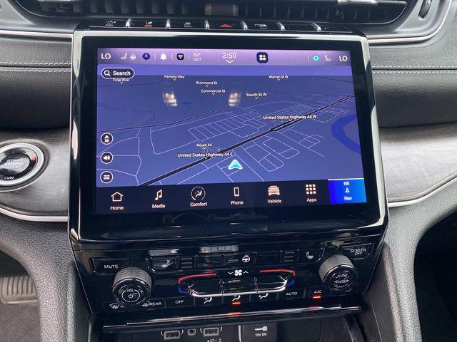 used 2024 Jeep Grand Cherokee car, priced at $33,337