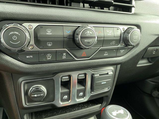 new 2025 Jeep Wrangler car, priced at $37,150
