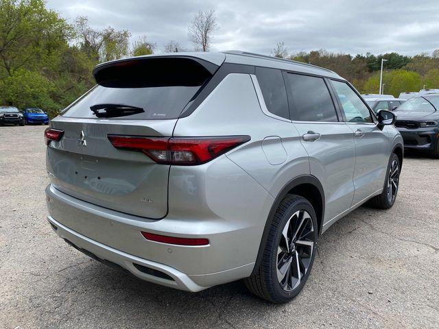 new 2024 Mitsubishi Outlander car, priced at $38,039