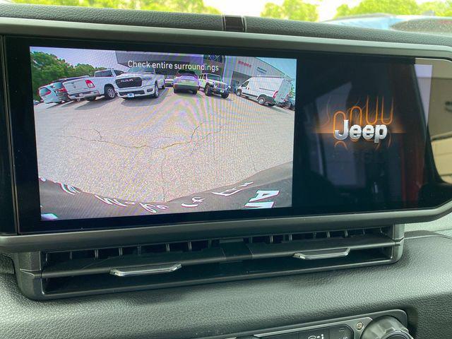 new 2025 Jeep Wrangler car, priced at $46,299