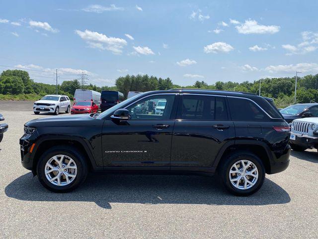 used 2023 Jeep Grand Cherokee car, priced at $33,592