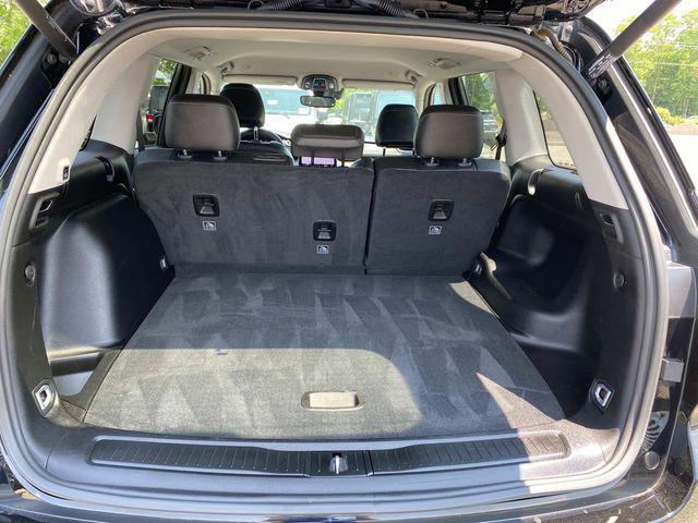 used 2023 Jeep Grand Cherokee car, priced at $33,592