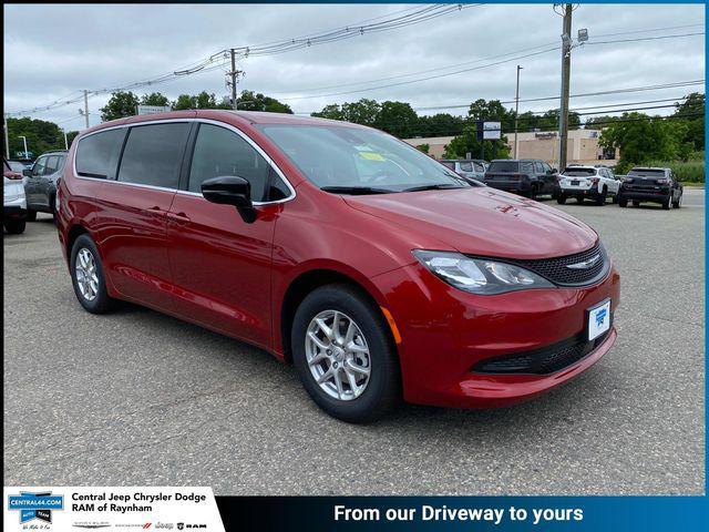 new 2025 Chrysler Voyager car, priced at $40,608