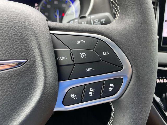 new 2025 Chrysler Voyager car, priced at $40,608