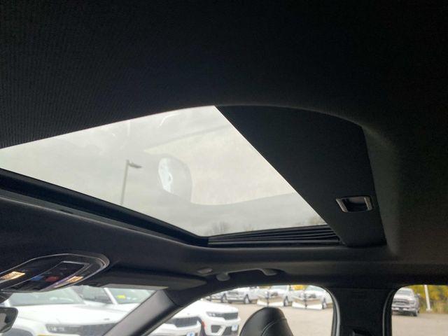 new 2025 Jeep Grand Cherokee car, priced at $46,135