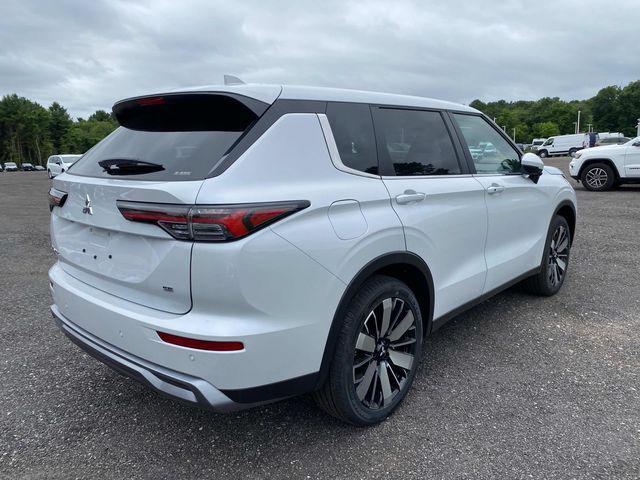 new 2025 Mitsubishi Outlander car, priced at $38,625