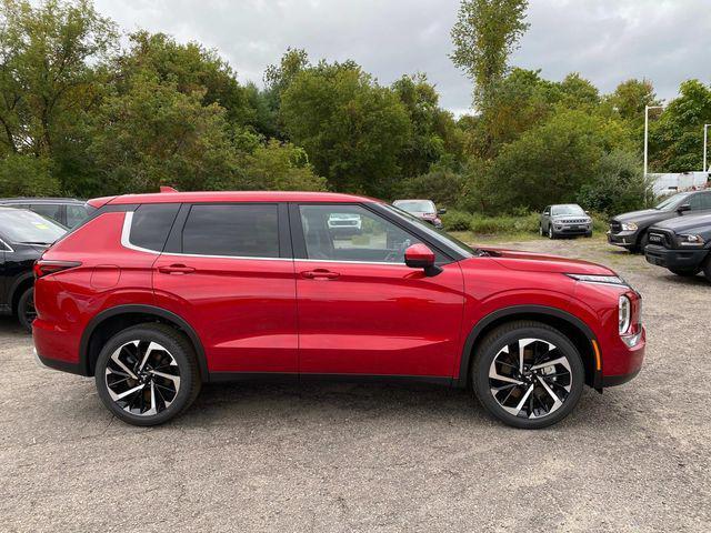 new 2024 Mitsubishi Outlander car, priced at $34,843