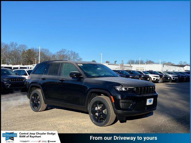 new 2025 Jeep Grand Cherokee car, priced at $48,175