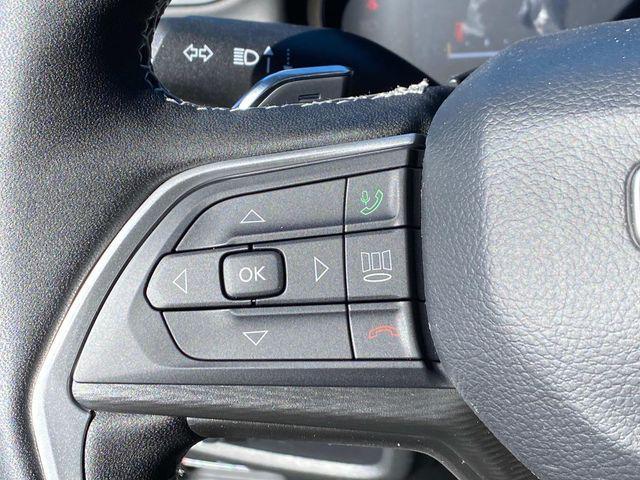 new 2025 Jeep Grand Cherokee car, priced at $43,220
