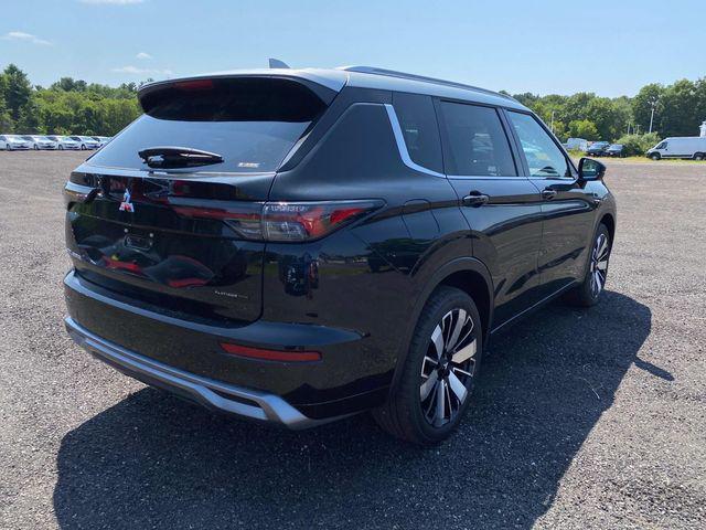 new 2025 Mitsubishi Outlander car, priced at $46,640