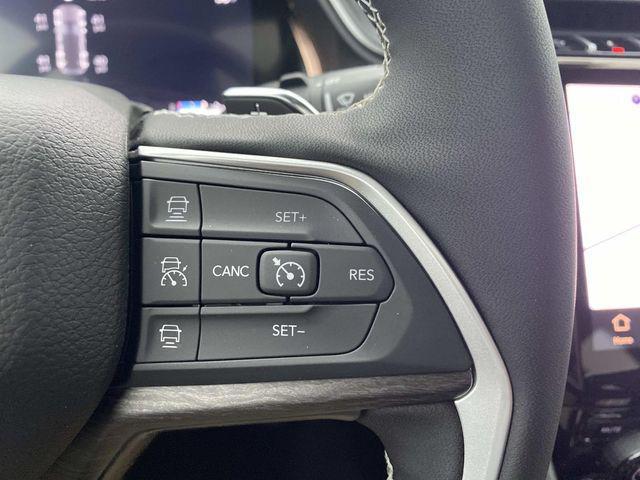 new 2025 Jeep Grand Cherokee car, priced at $47,165