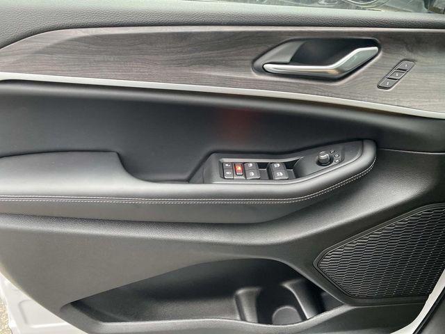 new 2025 Jeep Grand Cherokee car, priced at $47,165