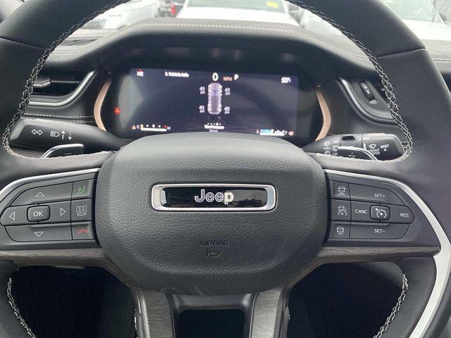 new 2025 Jeep Grand Cherokee car, priced at $47,165