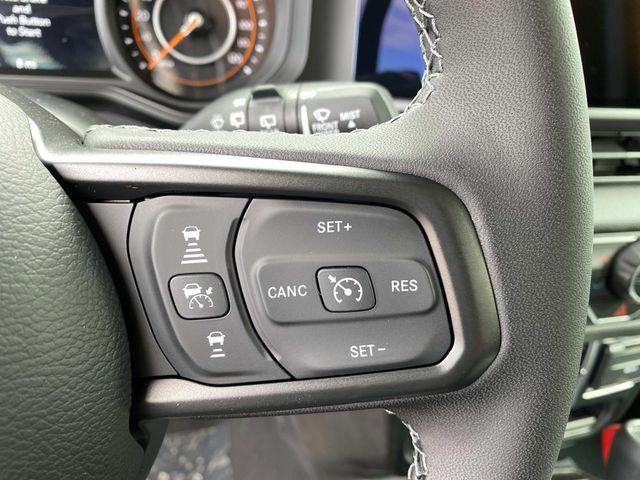 new 2025 Jeep Wrangler car, priced at $47,840