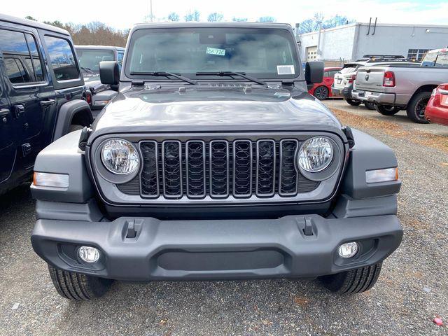 new 2025 Jeep Wrangler car, priced at $47,840