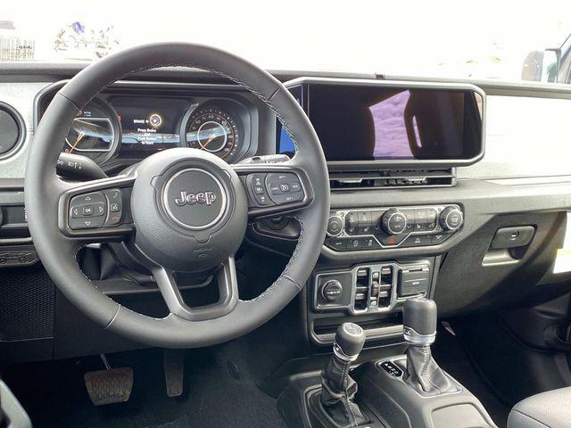new 2025 Jeep Wrangler car, priced at $47,840