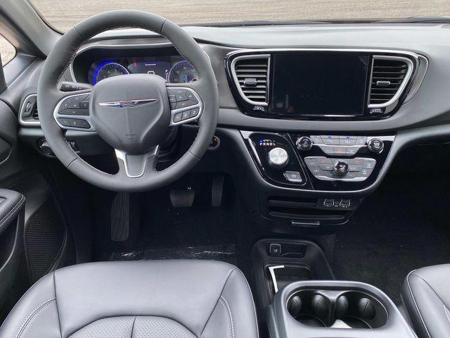 new 2025 Chrysler Voyager car, priced at $40,113