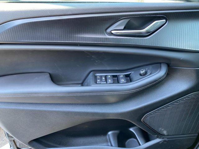 new 2025 Jeep Grand Cherokee car, priced at $43,220