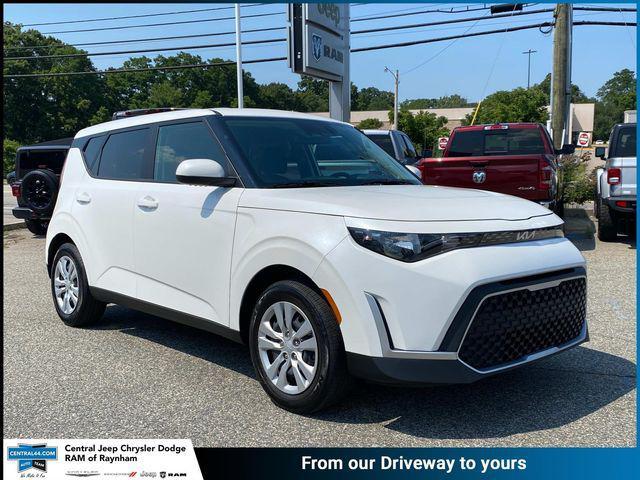 used 2025 Kia Soul car, priced at $20,273