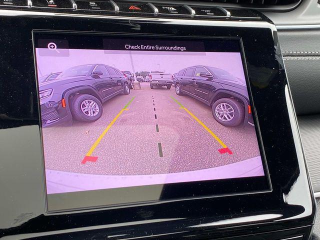 new 2025 Jeep Grand Cherokee car, priced at $45,530