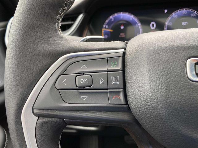 new 2025 Jeep Grand Cherokee car, priced at $45,530