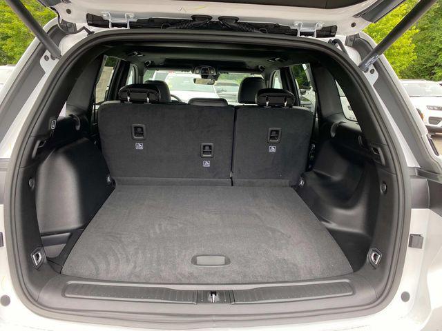 new 2025 Jeep Grand Cherokee car, priced at $45,530