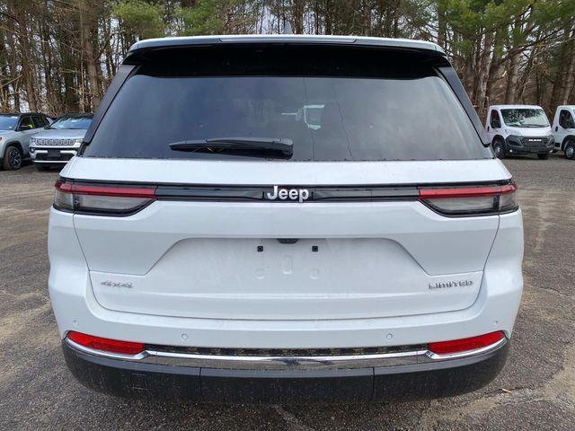 new 2025 Jeep Grand Cherokee car, priced at $49,215